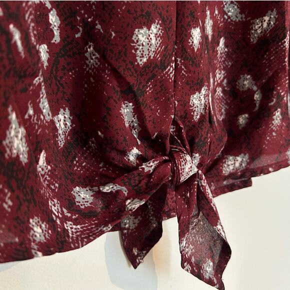 NWT West Kei Burgundy Snake Print Blouse – Women’s Small - Picture 4 of 6